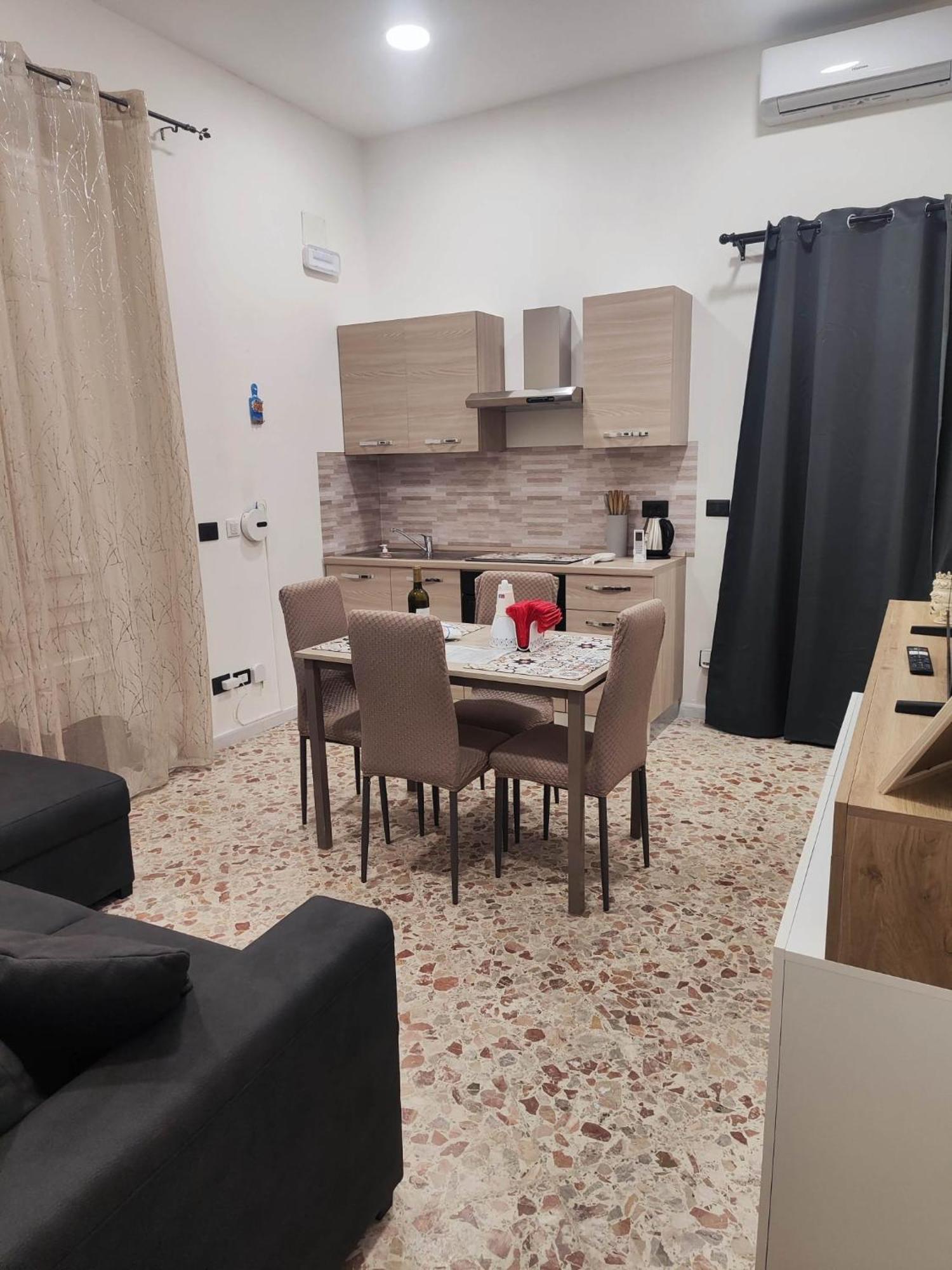 バゲリーア Casa Donna Caterina E Don Paoloヴィラ エクステリア 写真